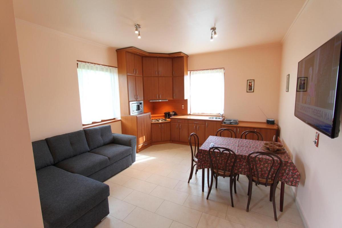 Velence Lake Apartman Gárdony Exterior foto